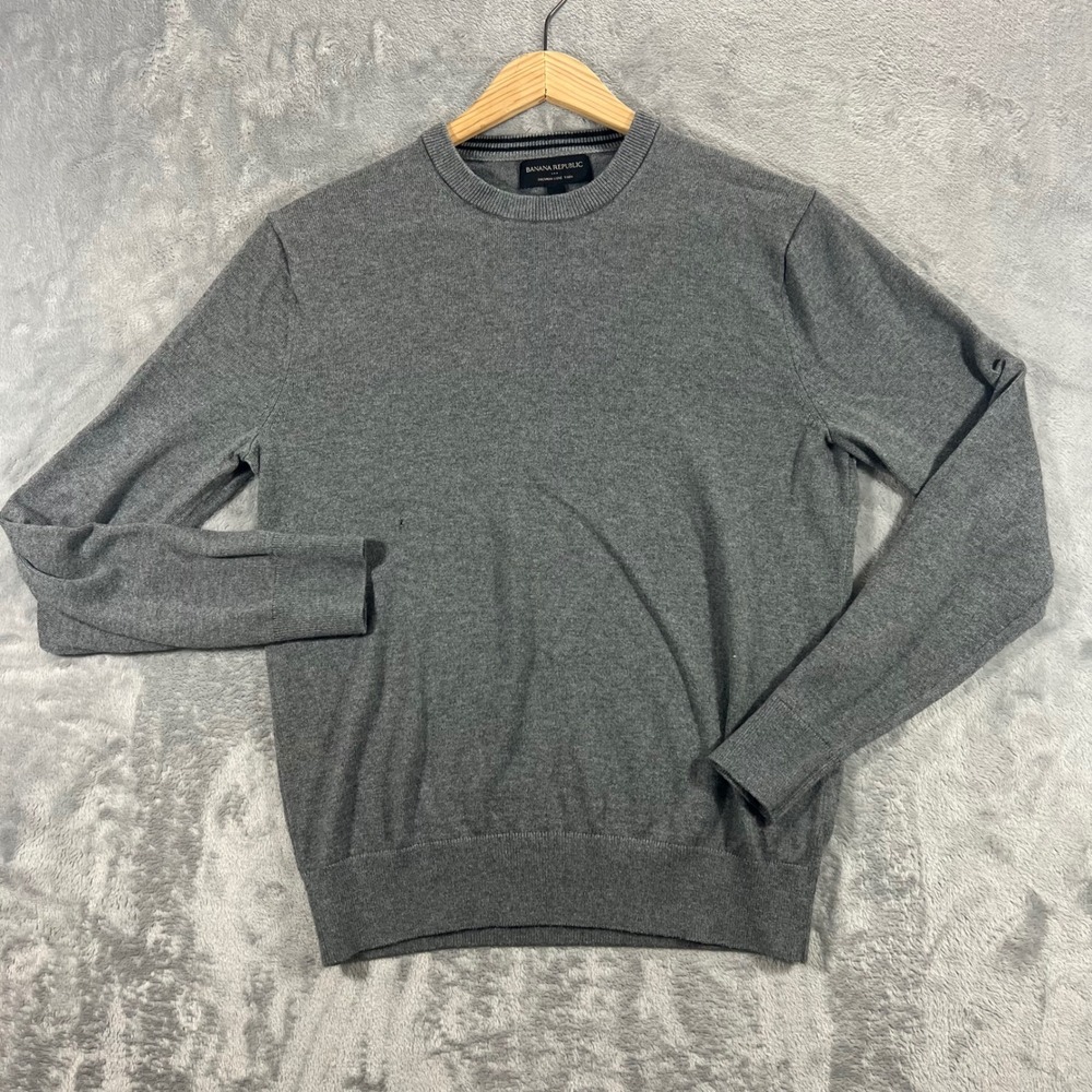 BANANA REPUBLIC Crewneck Sweater Mens XS Grey Silk Cashmere Blend 710045-02